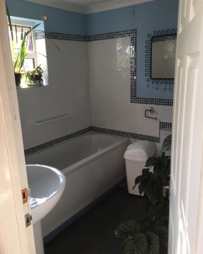 Old bathroom before refurbishing