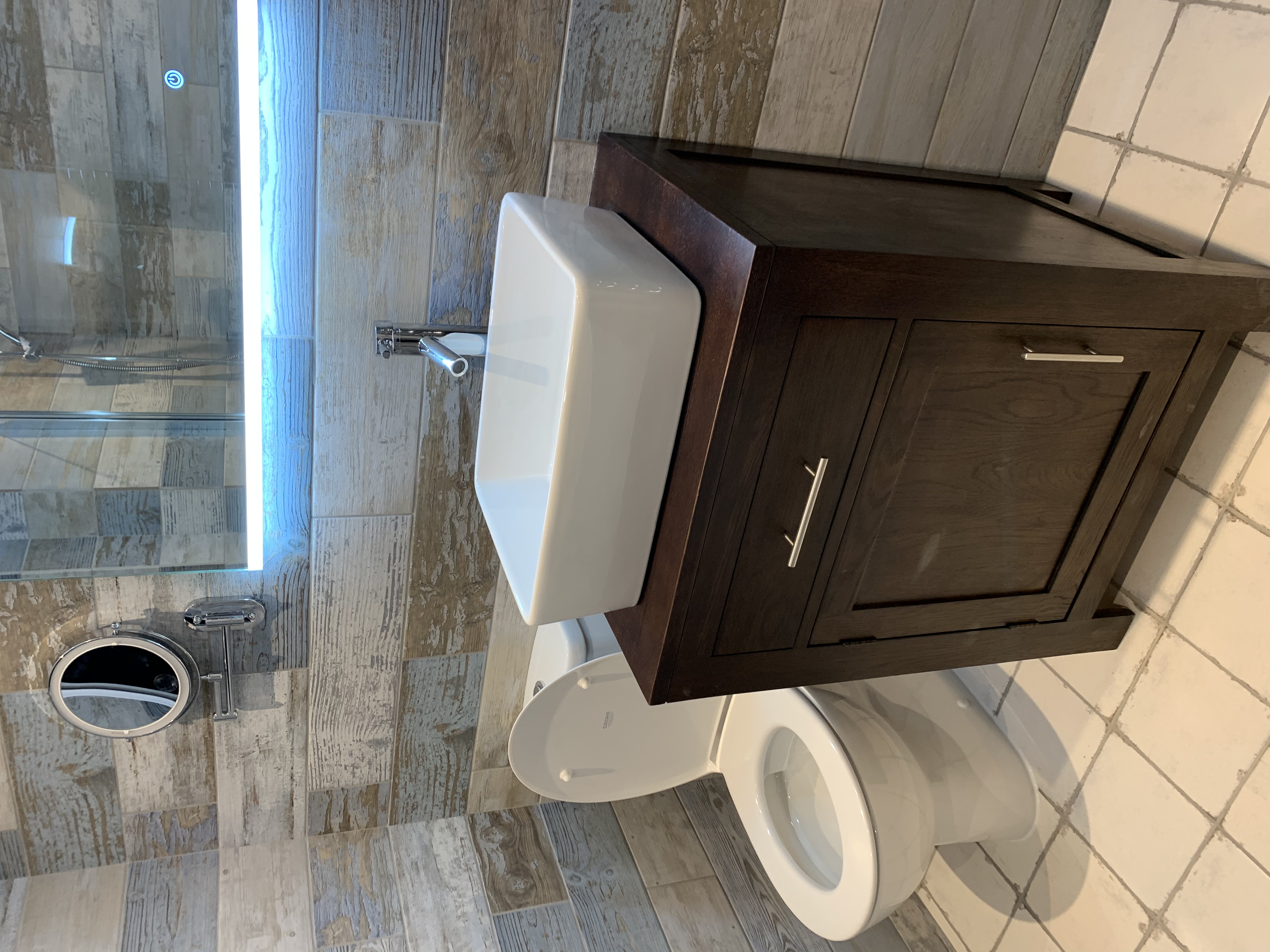 Vanity unit with counter top basin